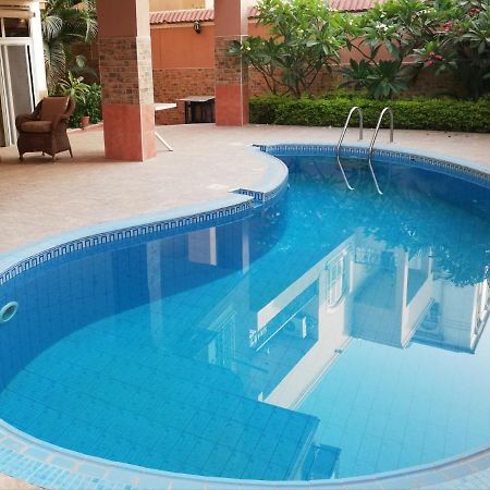 Hidden Gem With Pool Access In New Cairo Apartment Exterior photo